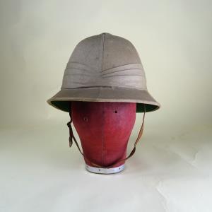 WW2 1942 Pith Helmet in Excellent Condition  (1).JPG